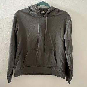 Splendid sweatshirt in excellent condition. XS